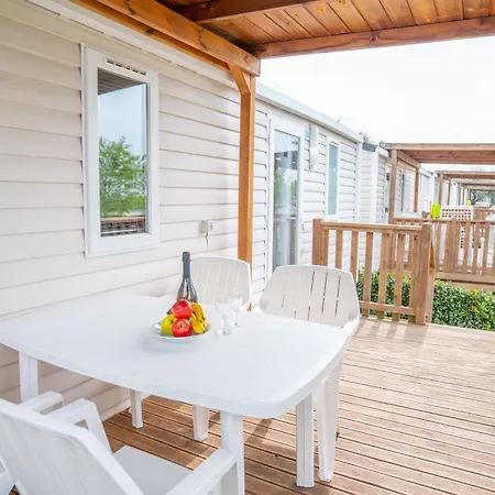 Happy Camp Mobile Homes In Bella Italia Kemp Peschiera del Garda
