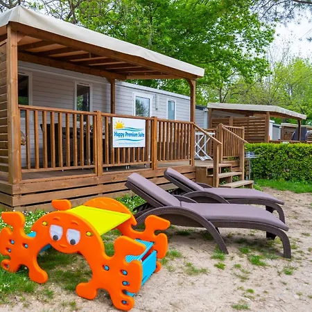 Kemp Happy Camp Mobile Homes In Bella Italia *