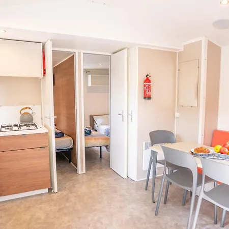 Happy Camp Mobile Homes In Bella Italia * Peschiera del Garda