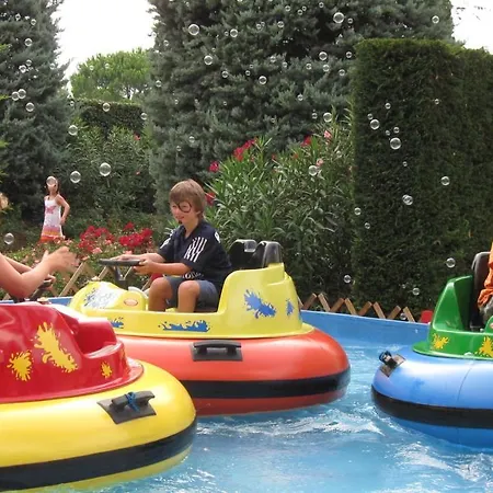 Happy Camp Mobile Homes In Bella Italia * Peschiera del Garda